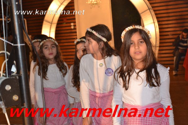 رئيس المجلس يحتفل بعيد الام